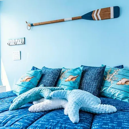 Paradise Sleeps 7